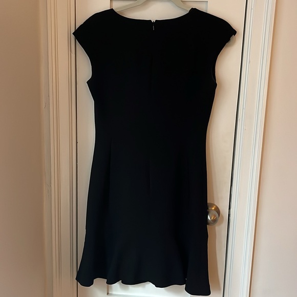 Club Monaco Cap-Sleeve Black Dress - Picture 4 of 4